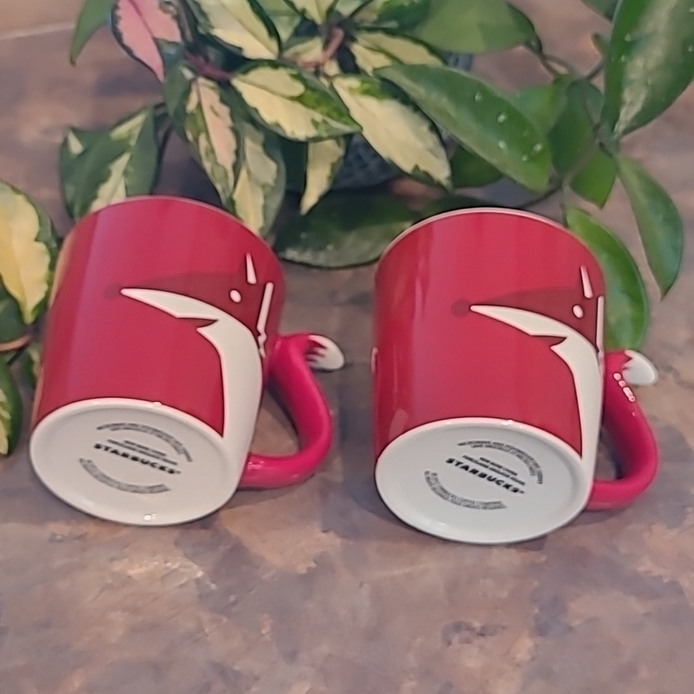 STARBUCKS 2012 New Bone China Red Fox Tail Mugs, Set of 2, 12oz - Picture 8 of 11